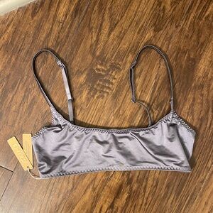 Skims satin stretch scoop neck bralette color Armor size S NWT